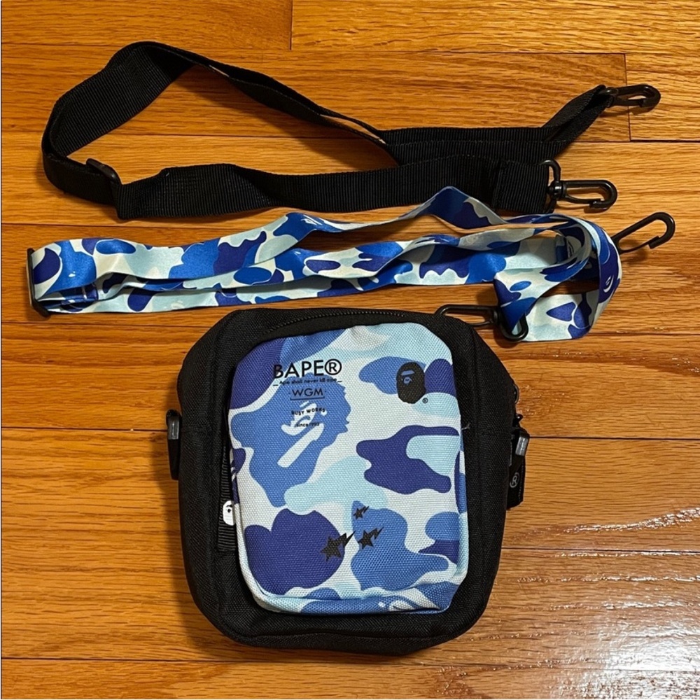 BAPE Blue ABC Camo Small Shoulder Bag Unisex (Brand New) - Picture 13 of 14